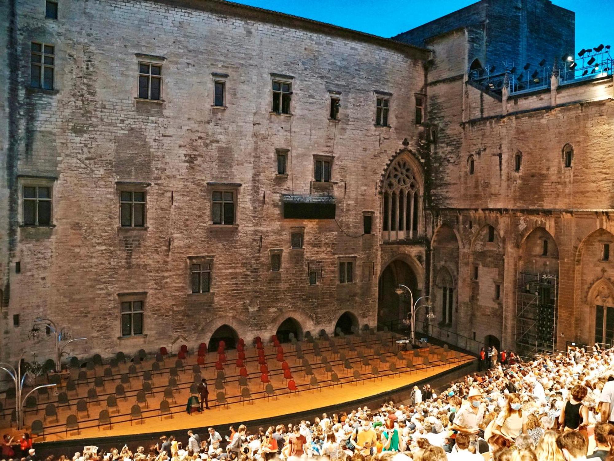 Le Petit Avignon - Chambres & Appartement A Deux Pas Du Pont D'Avignon Et Du Palais Des Papes Eksteriør bilde