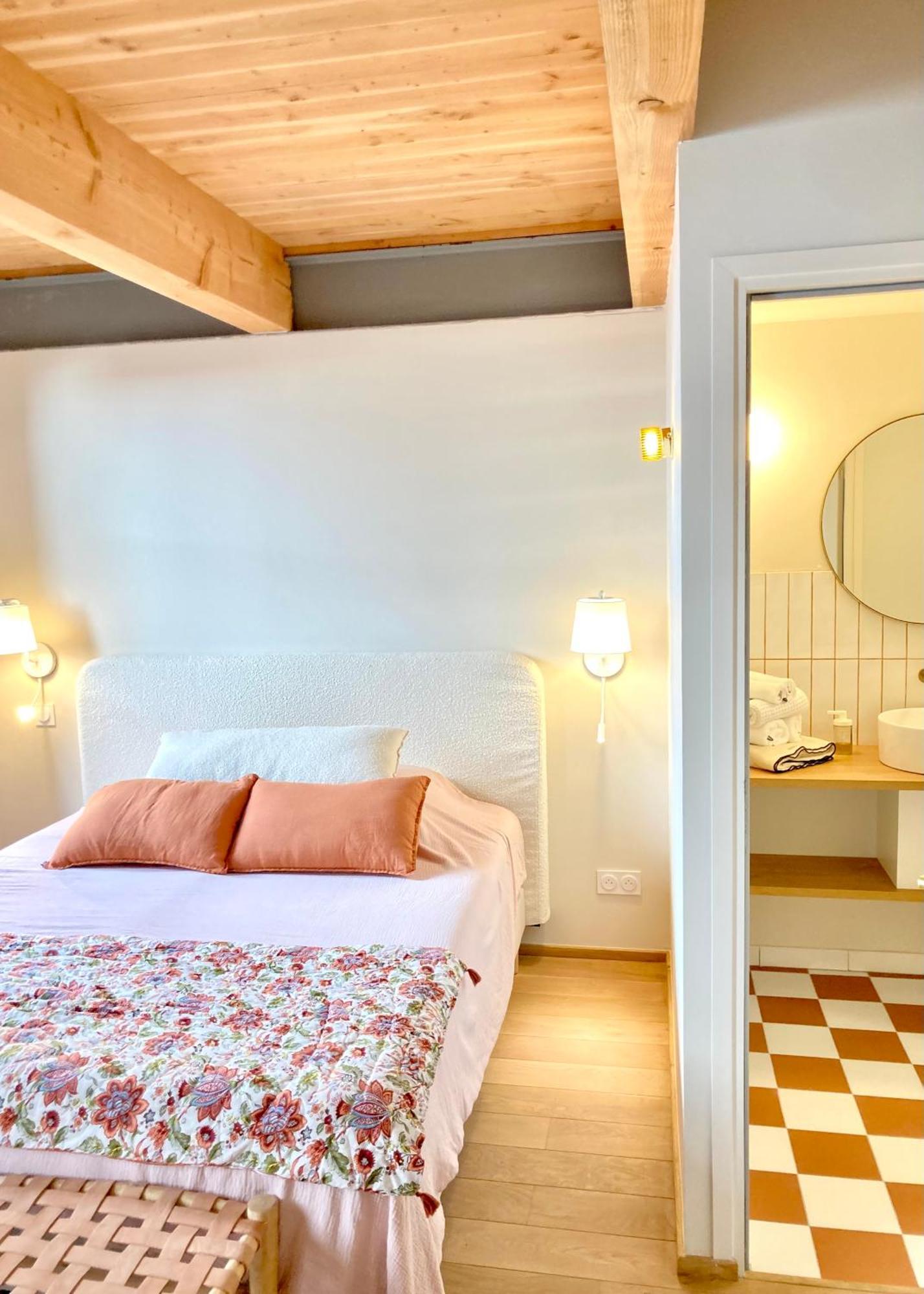 Le Petit Avignon - Chambres & Appartement A Deux Pas Du Pont D'Avignon Et Du Palais Des Papes Eksteriør bilde