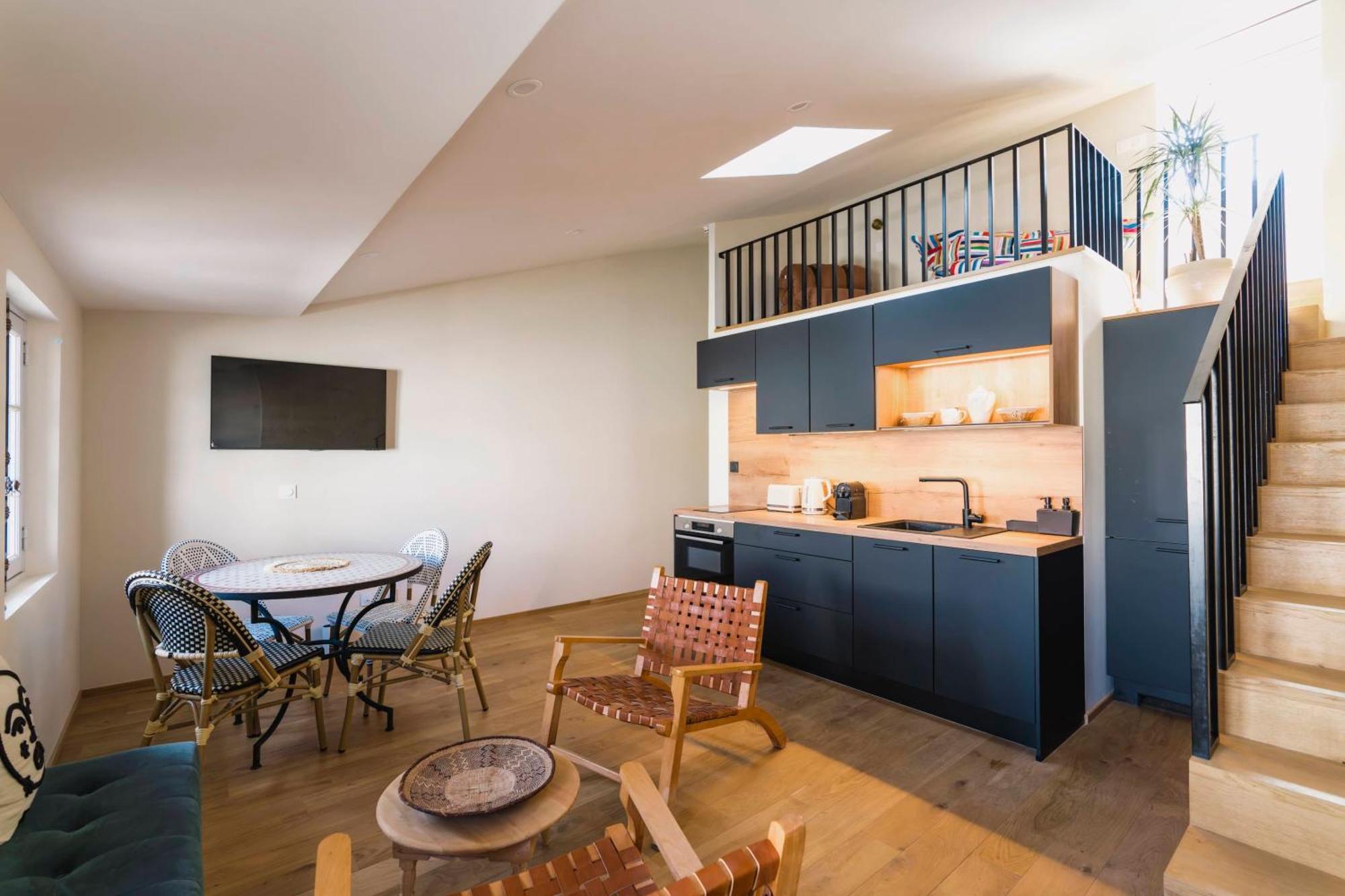 Le Petit Avignon - Chambres & Appartement A Deux Pas Du Pont D'Avignon Et Du Palais Des Papes Eksteriør bilde